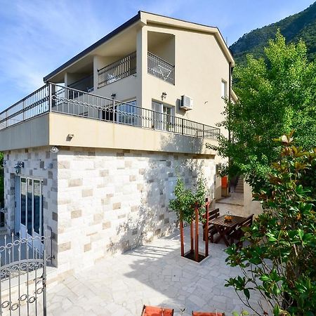 Apartments Cosovic Kotor Eksteriør bilde