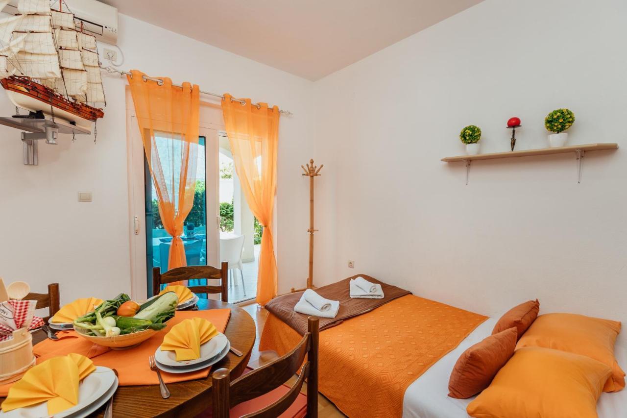 Apartments Cosovic Kotor Eksteriør bilde