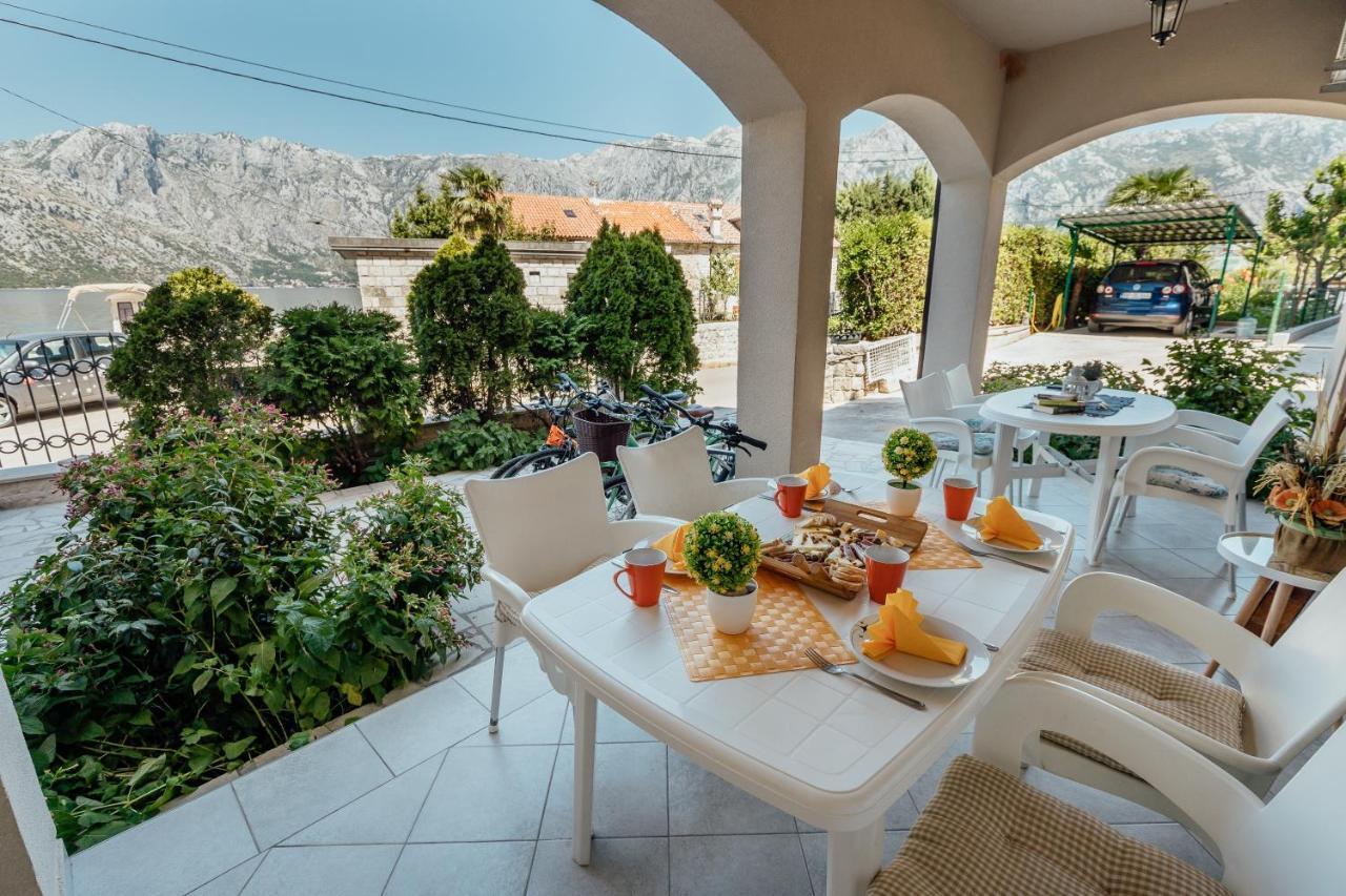 Apartments Cosovic Kotor Eksteriør bilde