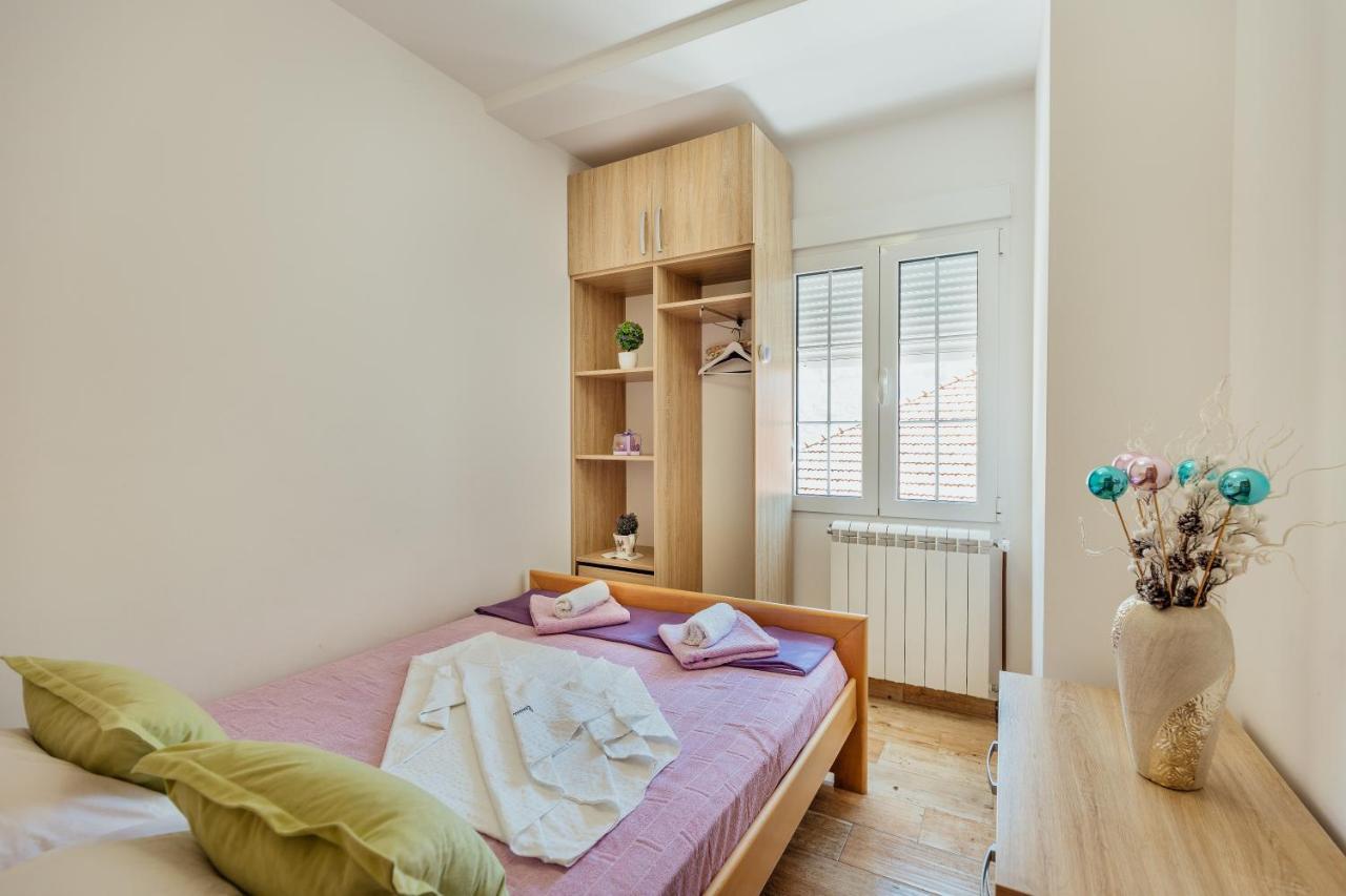 Apartments Cosovic Kotor Eksteriør bilde