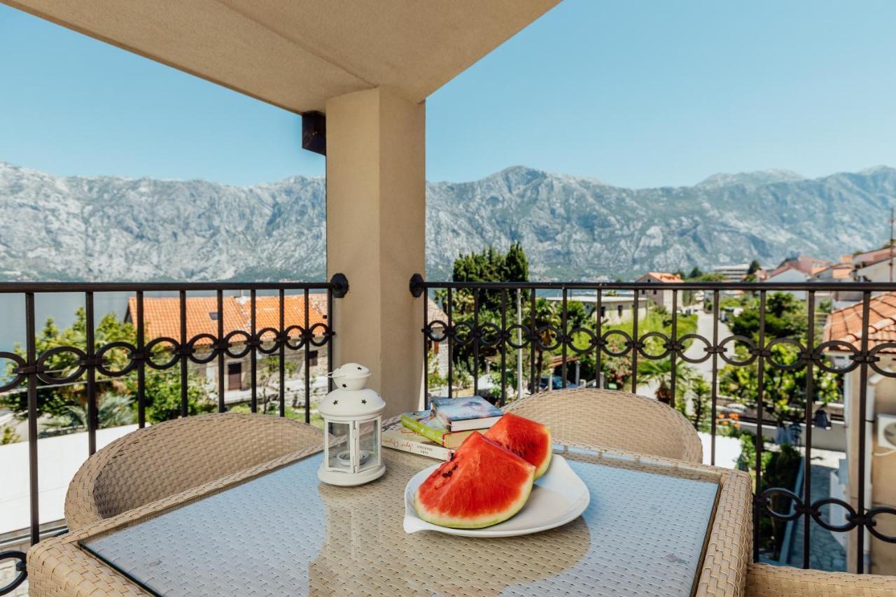 Apartments Cosovic Kotor Eksteriør bilde